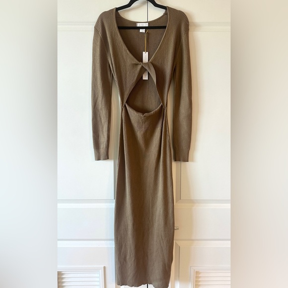 HOUSE OF HARLOW Twist Front Long Sleeve Rib Knit Dress - Camel Brown - Picture 5 of 5